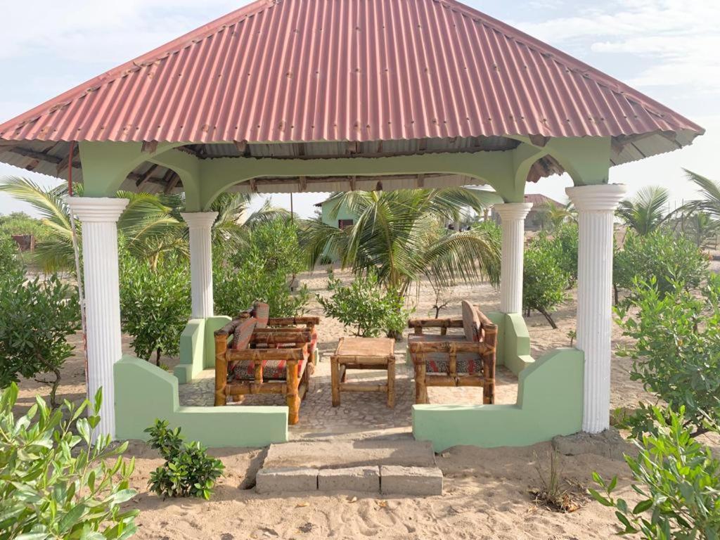 Bosofet Beach And Creek Lodge Sanyang Luaran gambar